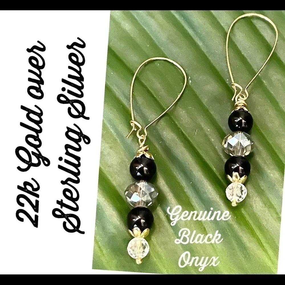 π
Ί22KT Gold over Sterling Silver Earrings Genuine Black Onyx Crystal Modern Chic - Picture 2 of 7